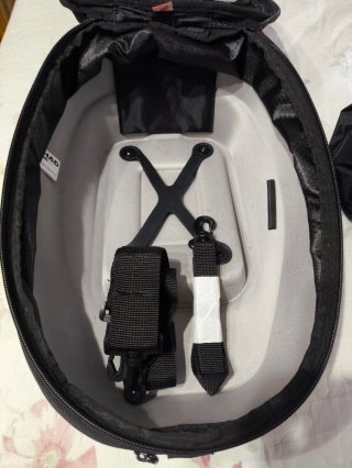 Bolsa depósito SHAD E-16P Negra