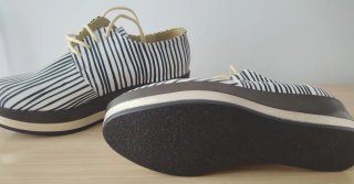 Zapatos Bellahari Rayas Blanco y Negro