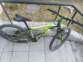 Bicicleta MTB marca DTB 27.5 Negra y Verde
