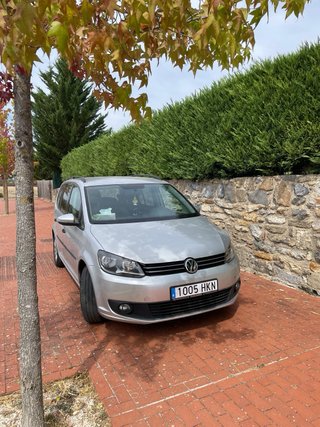 Volkswagen Touran 2012