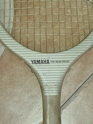 Raqueta de Tenis Yamaha con funda