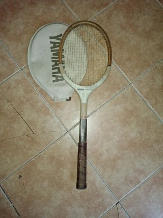 Raqueta de Tenis Yamaha con funda
