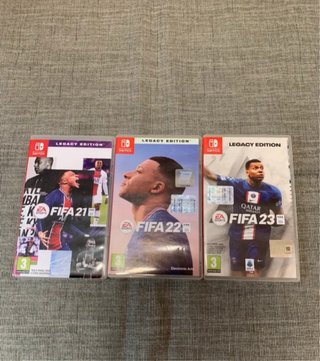 Nintendo Switch completa + FIFA 21, 22, 23 Legacy