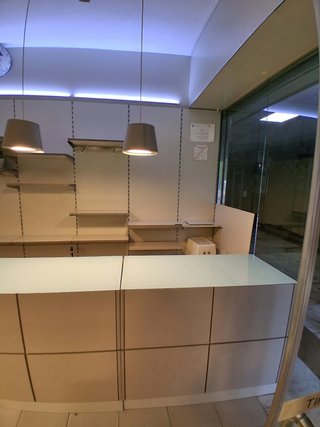 ALQUILER LOCAL COMERCIAL y posibilidad trastero