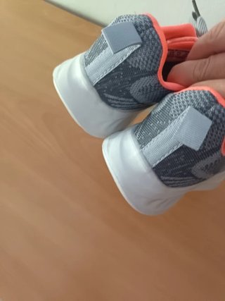 Zapatillas deportivas mujer T.37
