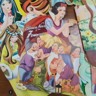 Colección cuentos troquelados antiguos.
