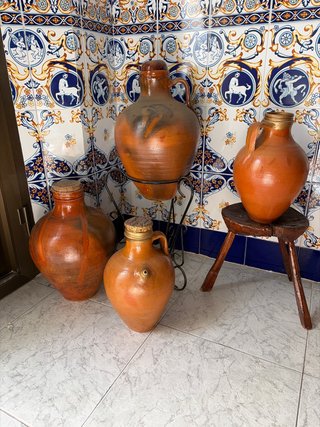 Tinajas de barro antiguas