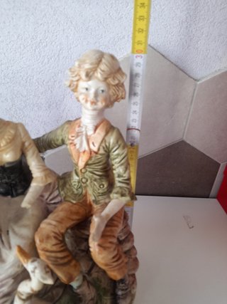 Statua coppia cigno pozzo ceramica
