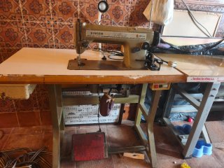 Máquina de coser Brother, Singer y de bajo profesi