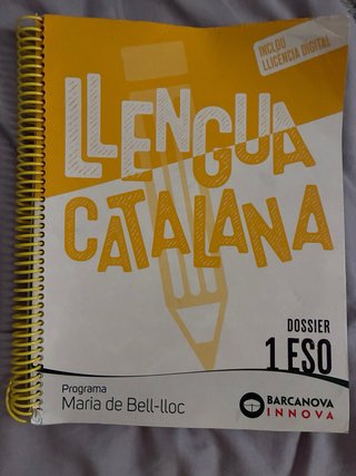 10 libros ESO: 5 de 1º y 5 de 2º. Muy buen estado.