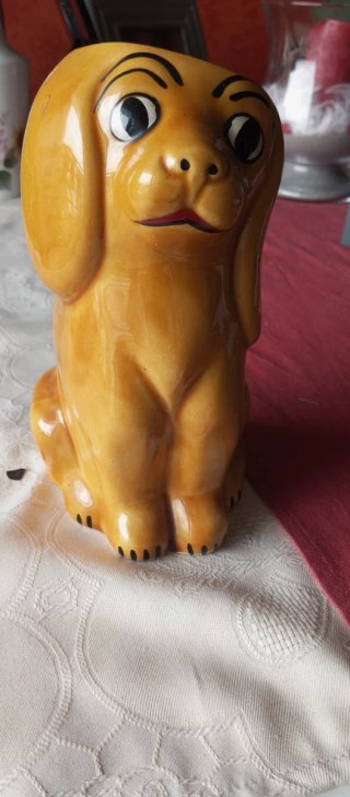 Jarrón Cerámica Perro Amarillo