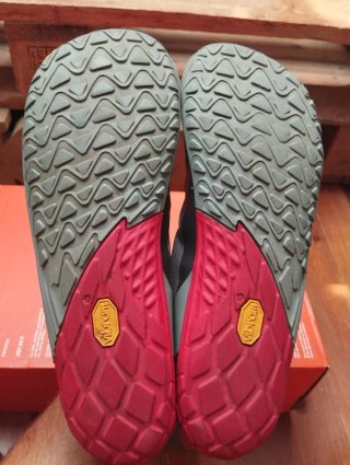 Merrell Vapor Glove 4