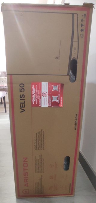 Termo Eléctrico Ariston Velis Pro 50L Nuevo