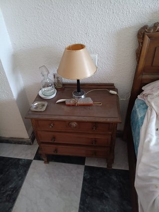 Juego de 2 sillas de madera