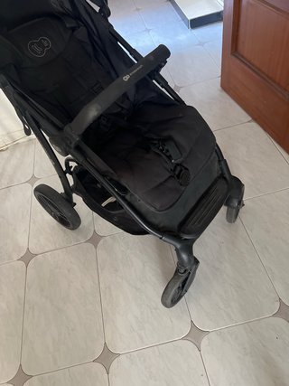 Cochecito de bebé negro Kinderkraft