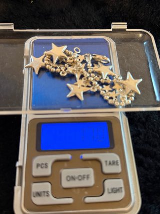 Pulsera de plata con estrellas