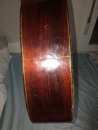 Guitarra admira isabel