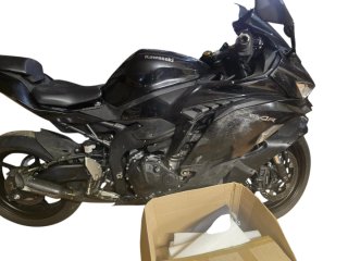Kawasaki ZX400RR 2026 Negra
