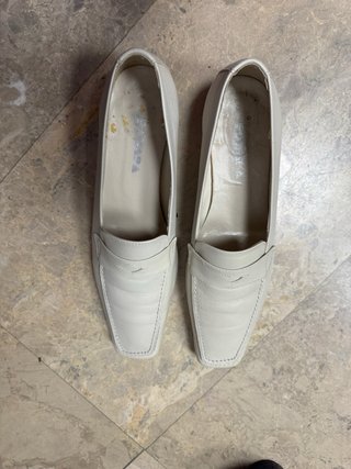 Zapatos de señora confort 39/40 Par: 30€