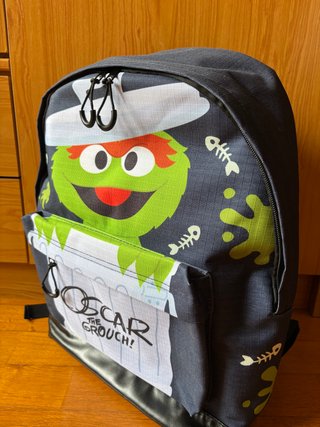 Mochila Oscar The Grouch-PortAventura NUEVA!