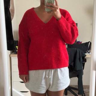 Jersey Mango cuello pico rojo