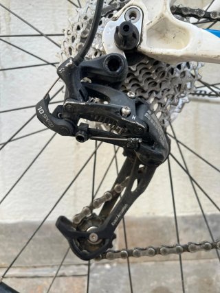 Mondraker Leader
