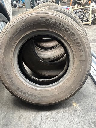 Neumáticos todoterreno 4x4