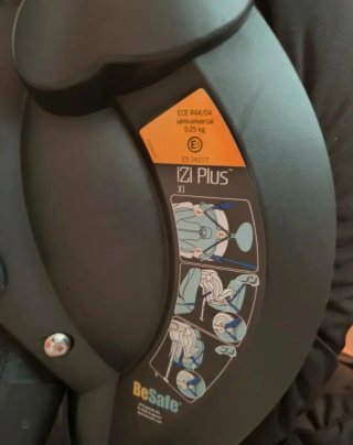 Silla Coche BeSafe Izi Plus X1 Negra