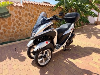 Yamaha Tricity 125 Scooter solo 5800 km