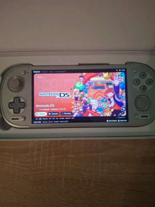 Retroid Pocket 6 12GB Argento