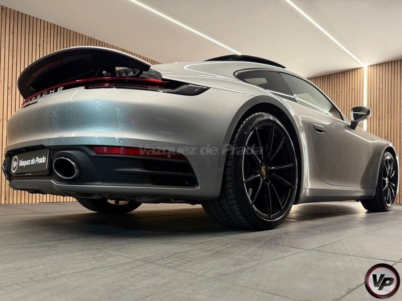 Porsche 911 2024, foto 30