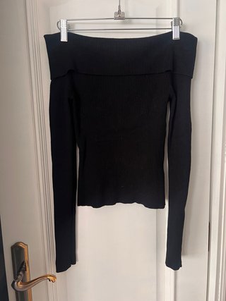 Camiseta negra manga larga