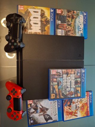 Consola PS4 + 5 Juegos + 2 Mandos