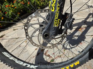 MTB La Pierre Downhill, Talla M