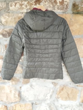 Cazadora Only plumas