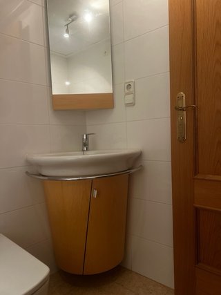 Mueble de baño madera y cerámica