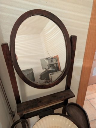 Lote Muebles y Lavabos Antiguos
