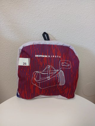 Lote mochila y maleta de viaje Quechua