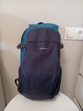 Lote mochila y maleta de viaje Quechua