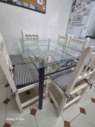 Conjunto comedor cristal y madera