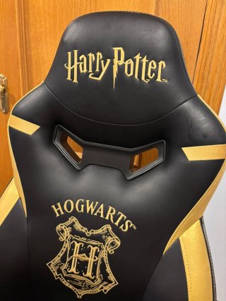 Silla Gaming Harry Potter Hogwarts Negra/Dorada