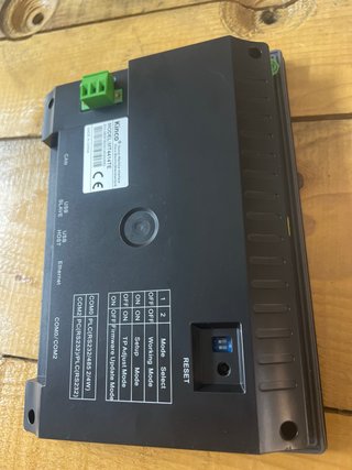 Pantalla Kinco MT4414TE