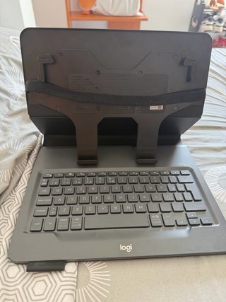 Redmi Pad SE 11 Gris CON TECLADO Y FUNDA