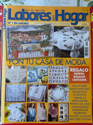 Lote revistas labores del Hogar