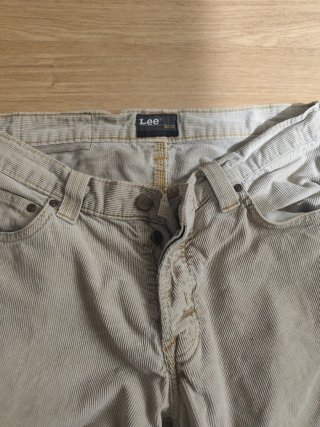 Pantalón micropana Lee