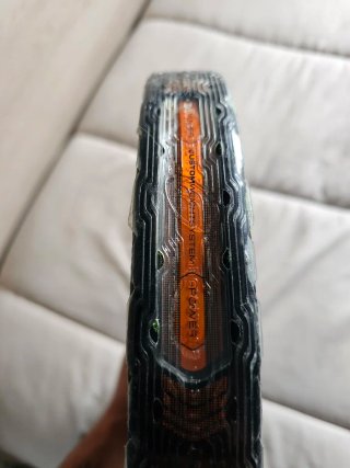 Bullpadel Vertex 04 Hybrid