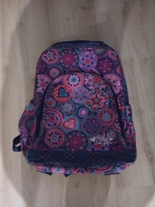 Mochila Gabol estampada.