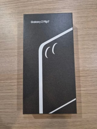 Samsung Galaxy Z Flip7 512GB