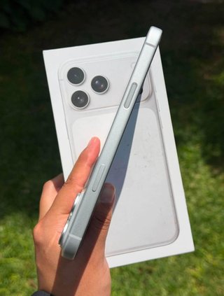 iPhone 17 Pro Max 256GB Plata