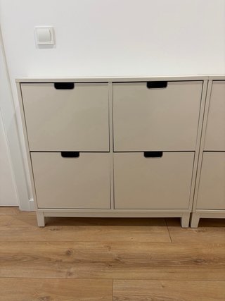 2 Zapateros Ikea Blancos. El precio es de los dos